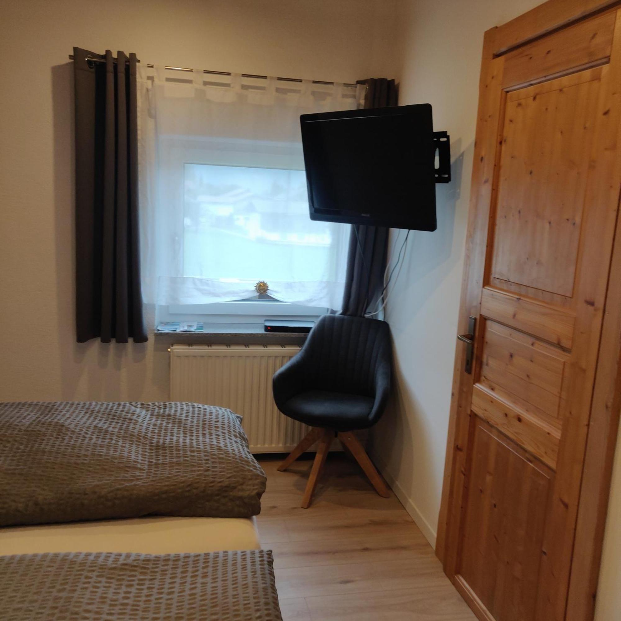 Zimmer Bei Landhaus Mayr Maurach  Chambre photo